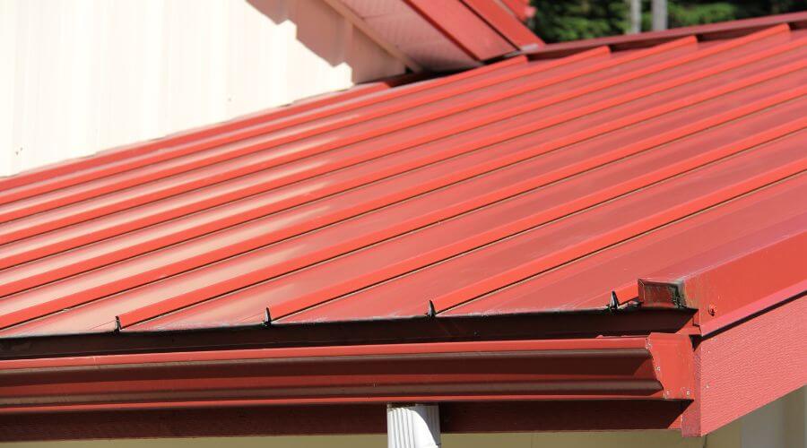 Professional gutter cleaning services in Voca, TX
